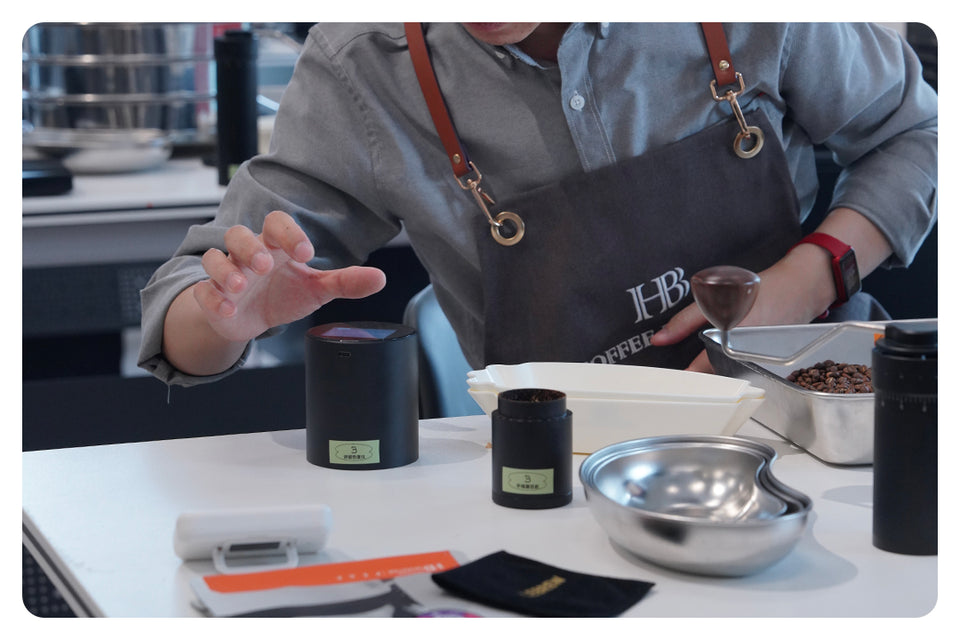 Coffee preparation with LeBrew measurement equipment